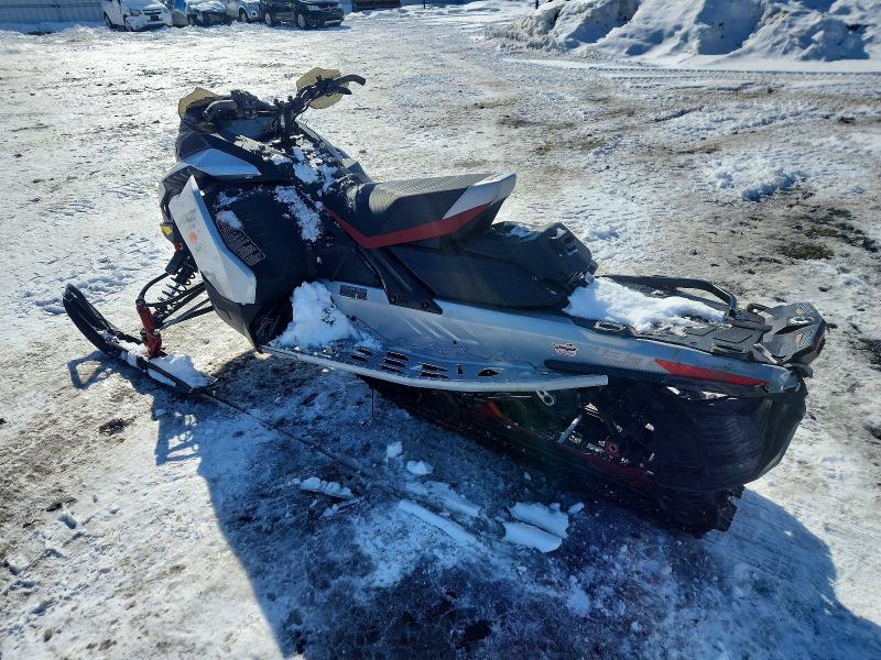 2024 Skidoo MXZ XRS850