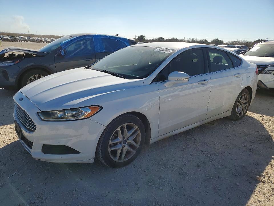 2015 Ford Fusion se