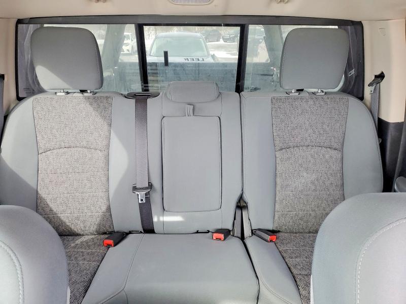 2016 Dodge Ram 1500 slt