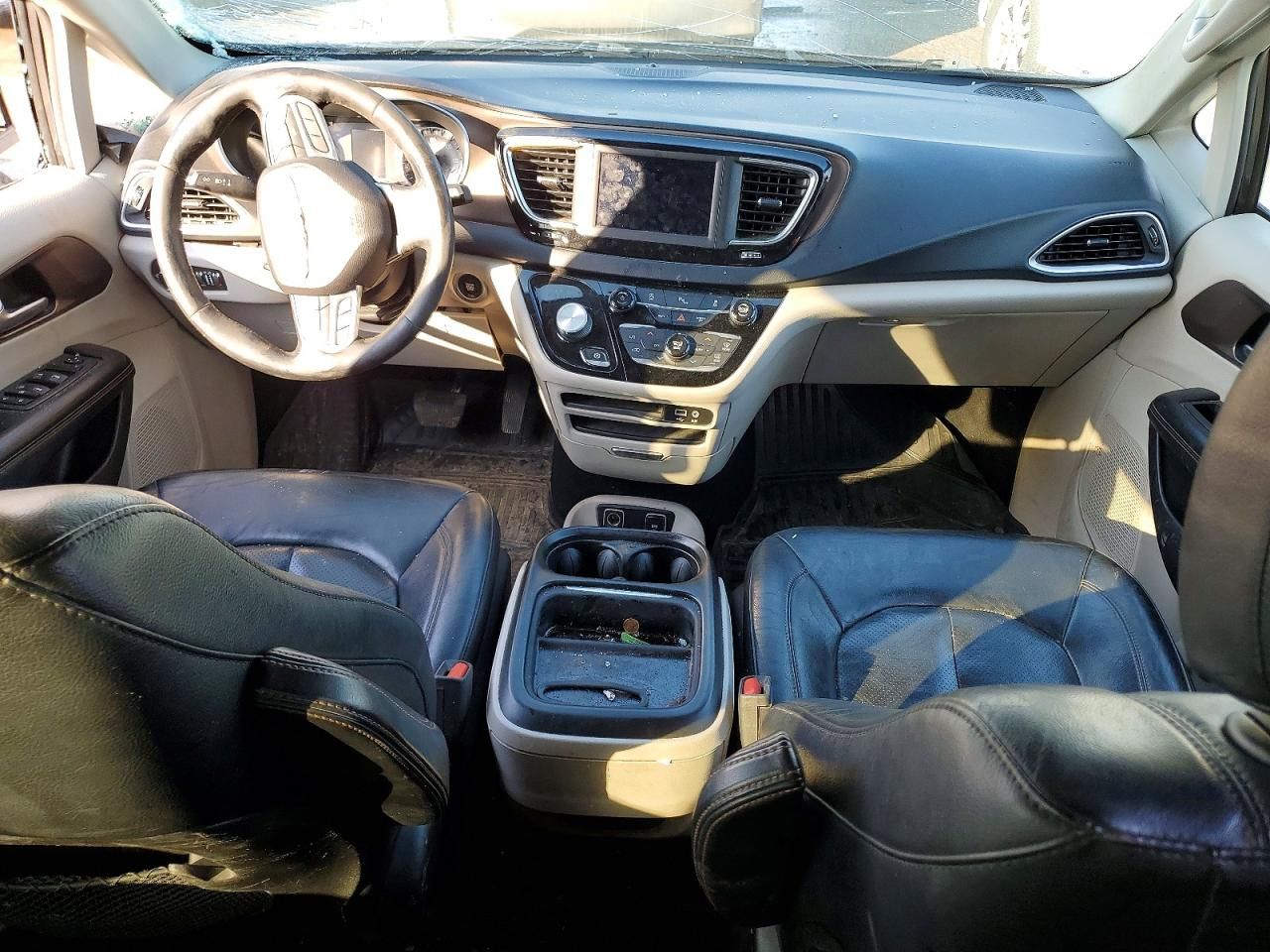 2019 Chrysler Pacifica Touring l