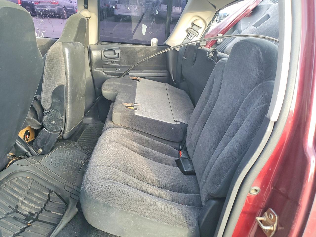 2001 Dodge Dakota Quattro