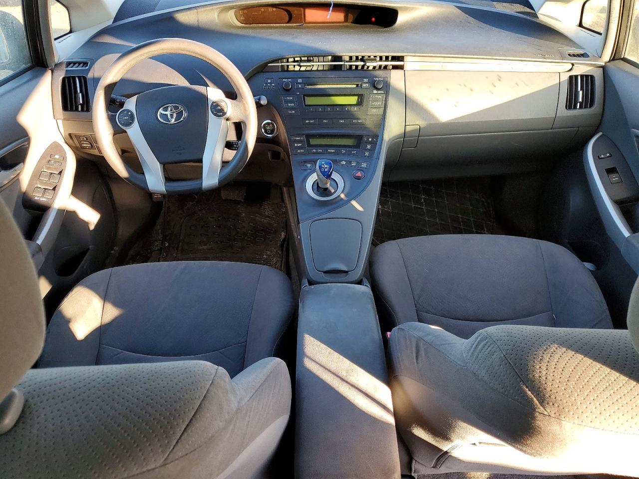 2010 Toyota Prius ii