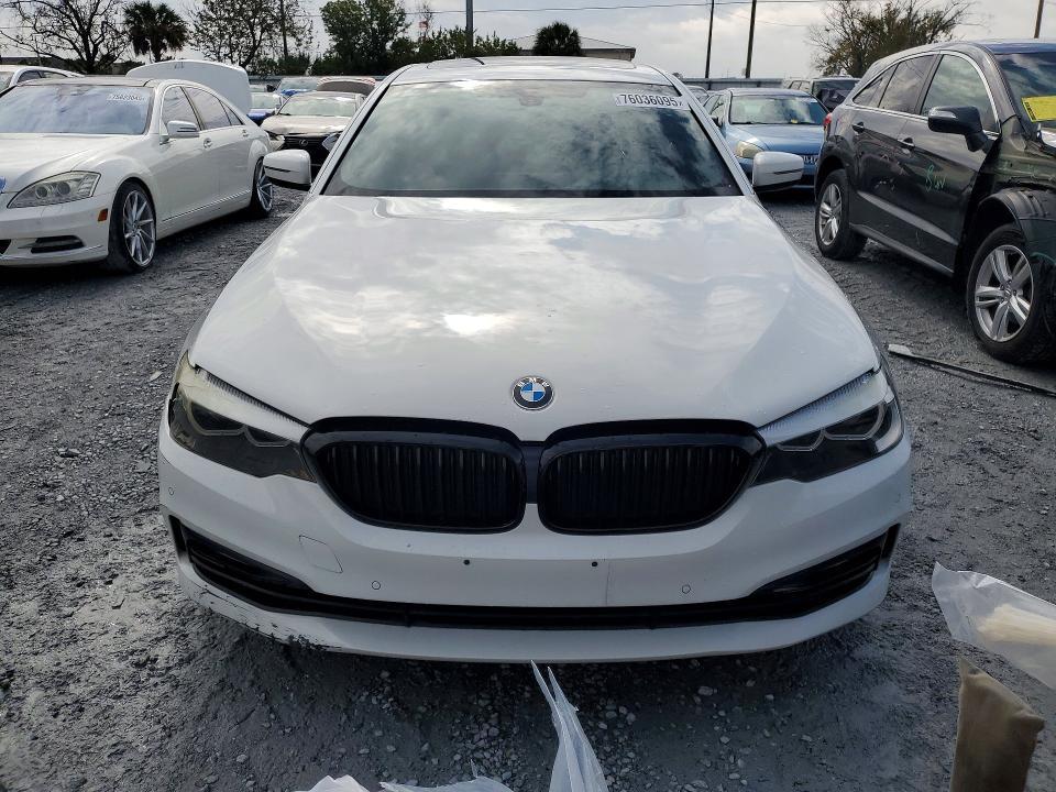 2017 BMW 530 i