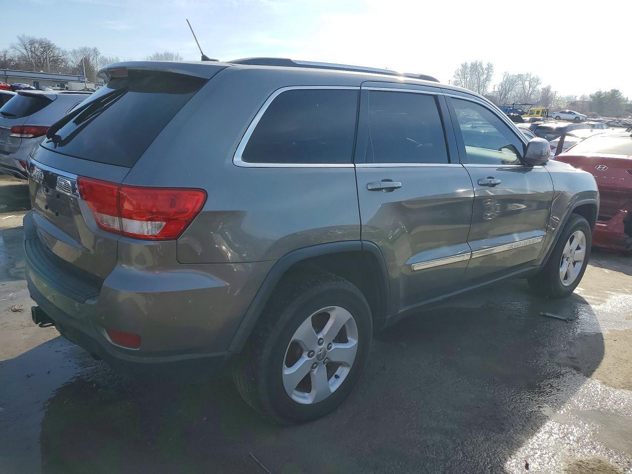 2013 Jeep Grand Cherokee Laredo