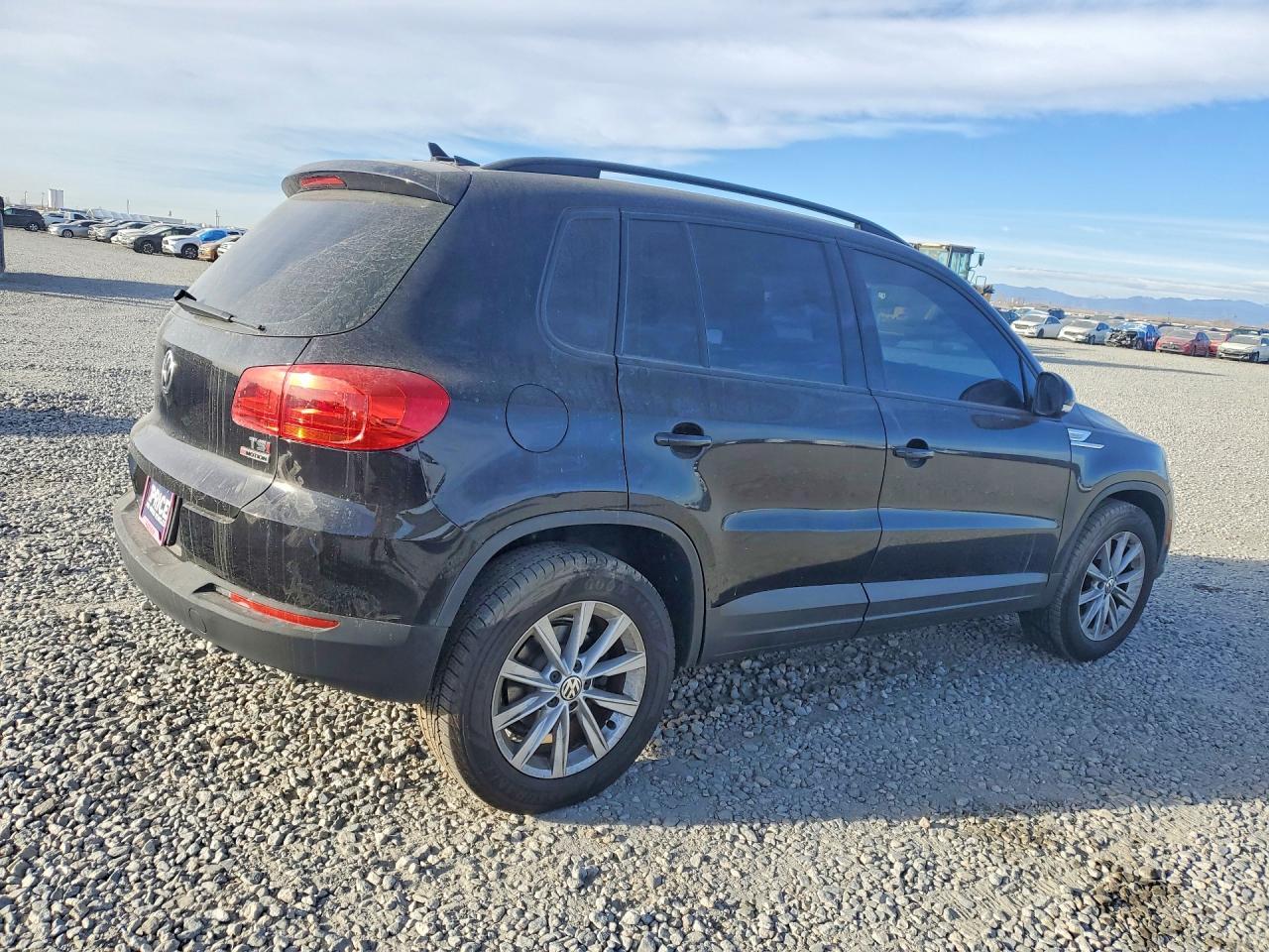 2017 Volkswagen Tiguan s
