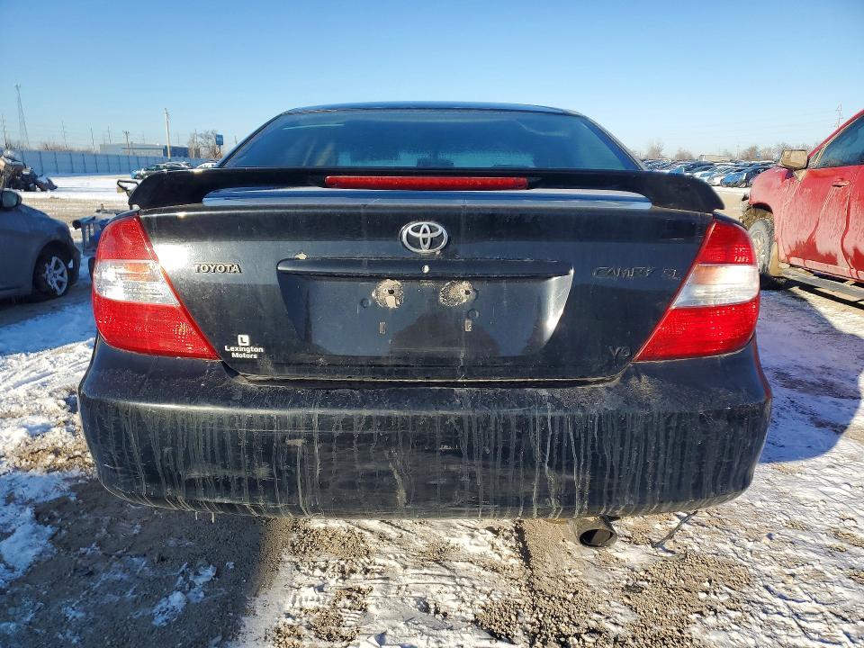 2002 Toyota Camry le