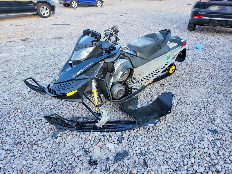 2009 Skidoo MXZ Adrenaline