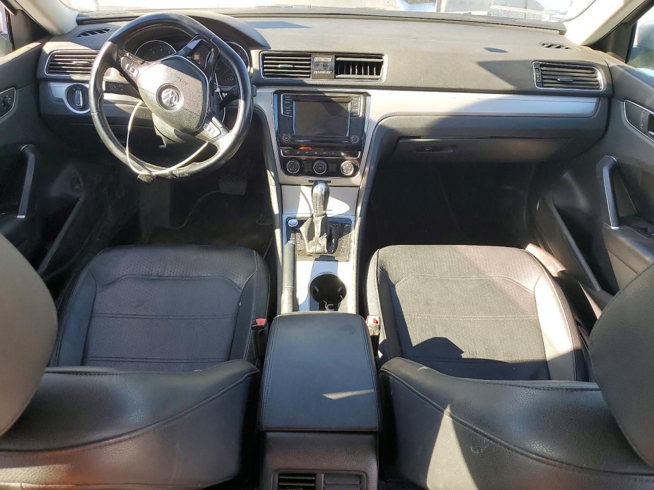 2019 Volkswagen Passat Wolfsburg