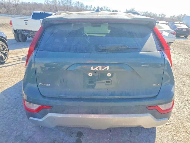 2023 KIA Niro ex