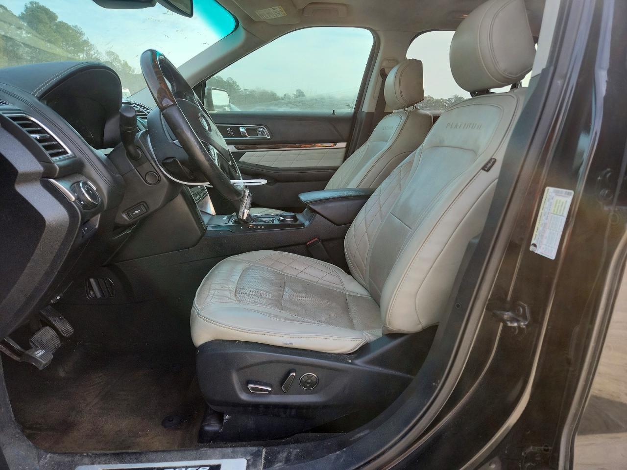 2016 Ford Explorer Platinum