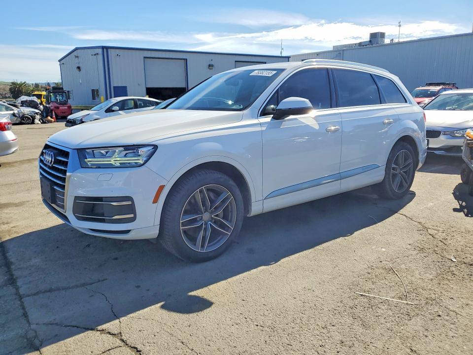 2017 Audi Q7 Premium Plus