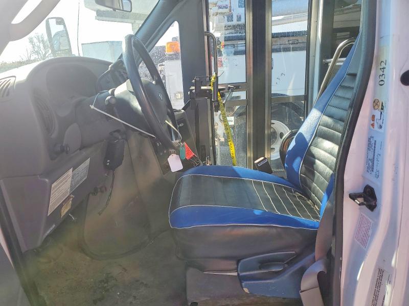 2003 Ford E550 Shuttle Bus