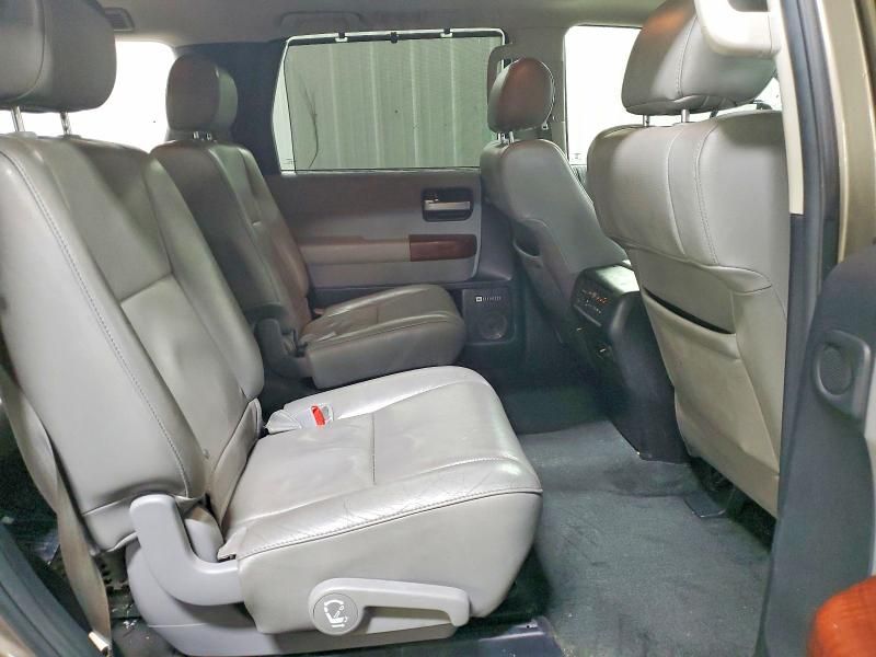2014 Toyota Sequoia Platinum