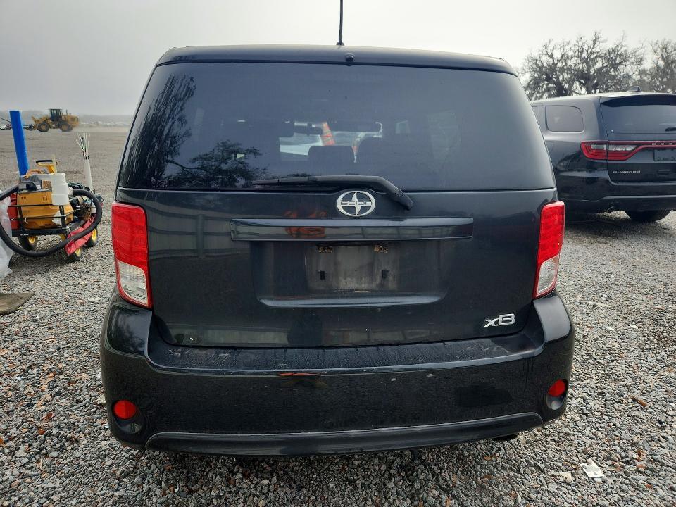 2013 Scion XB