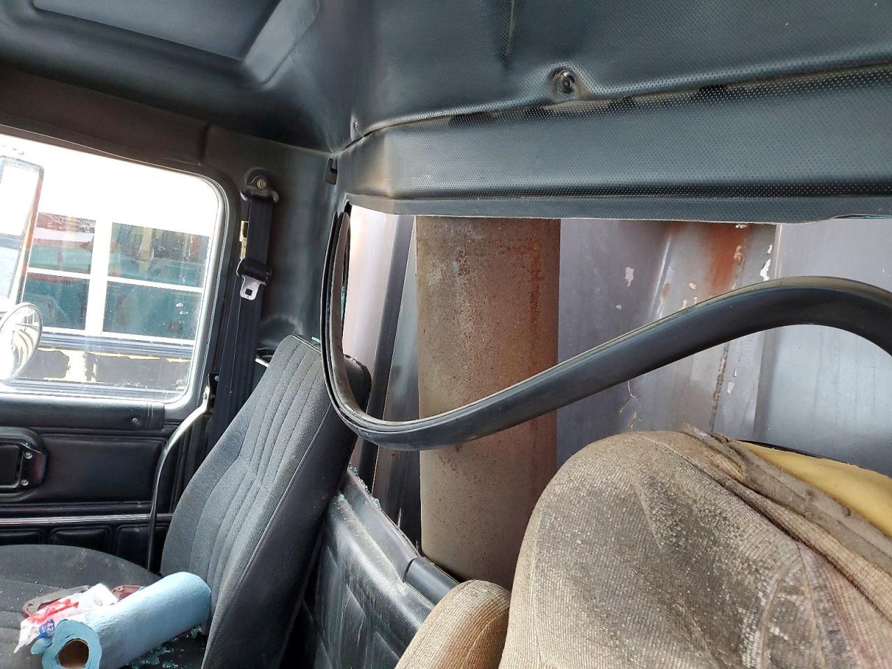 1996 Mack CL700 Dump Truck