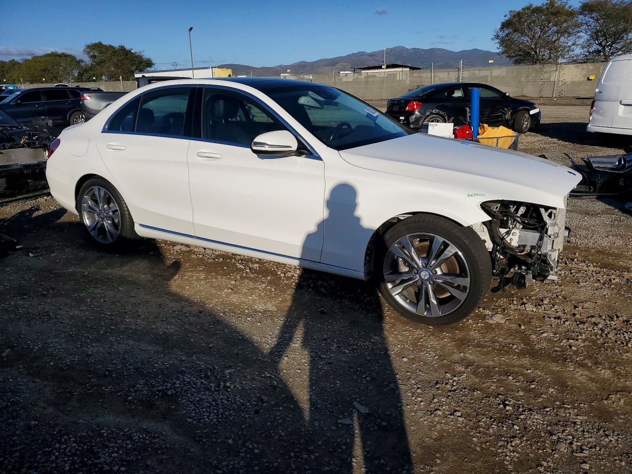 2017 Mercedes-Benz C300