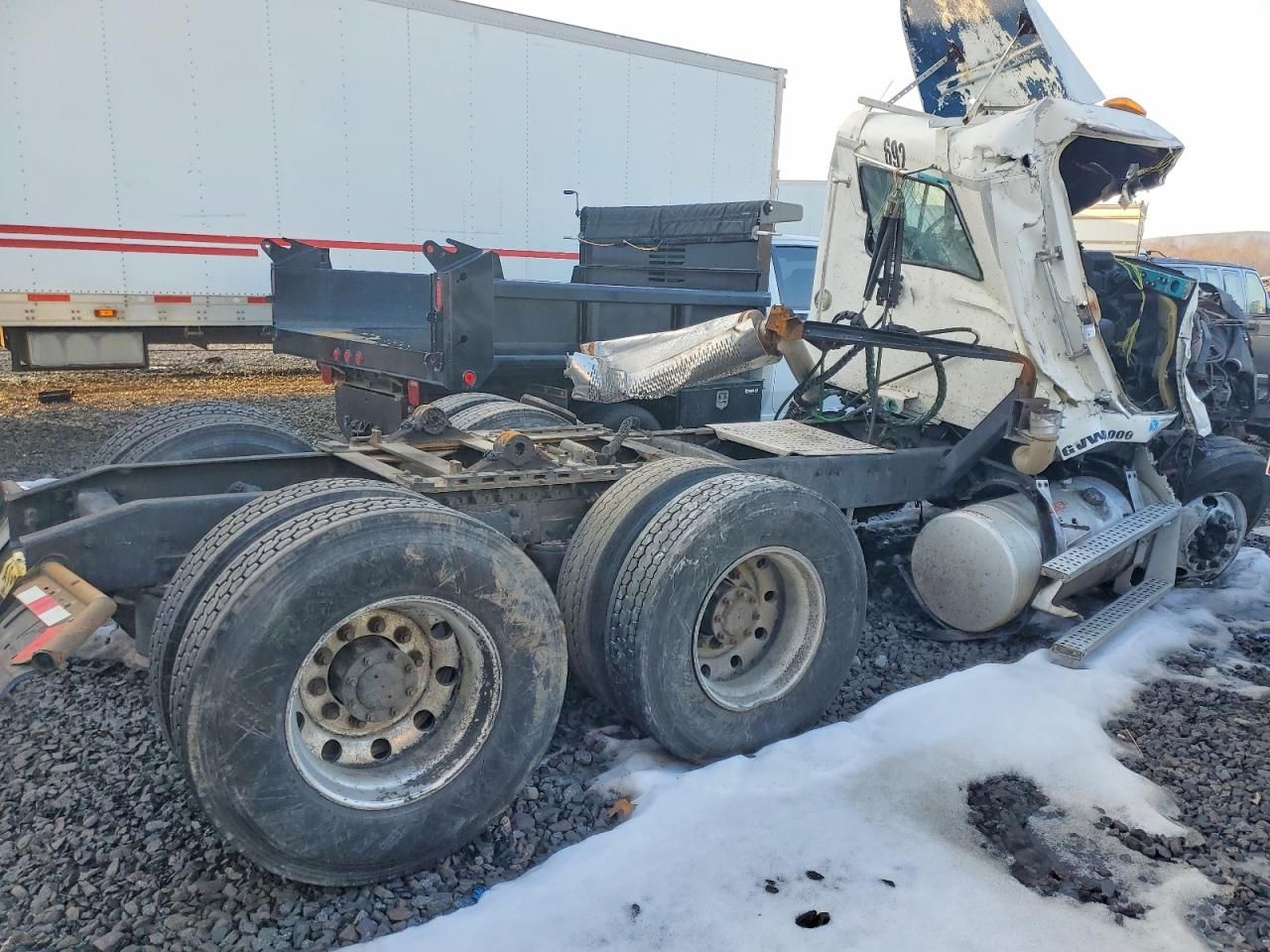 2003 Freightliner Convention-Trailer Other