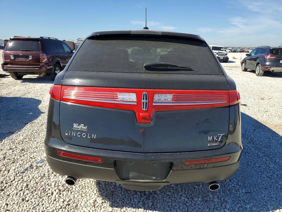 2010 Lincoln MKT