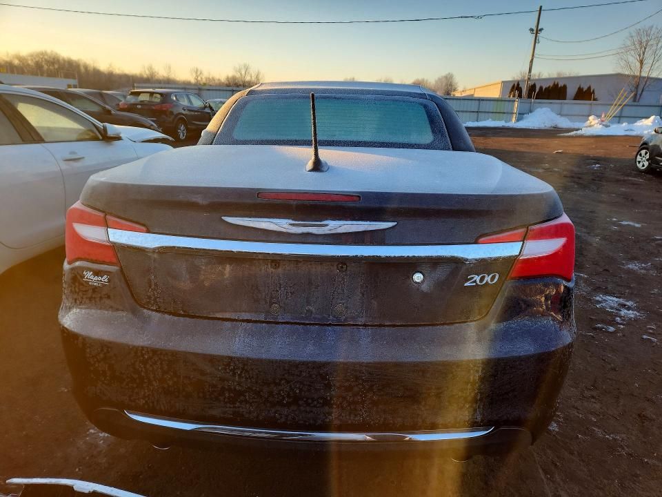 2011 Chrysler 200 Touring