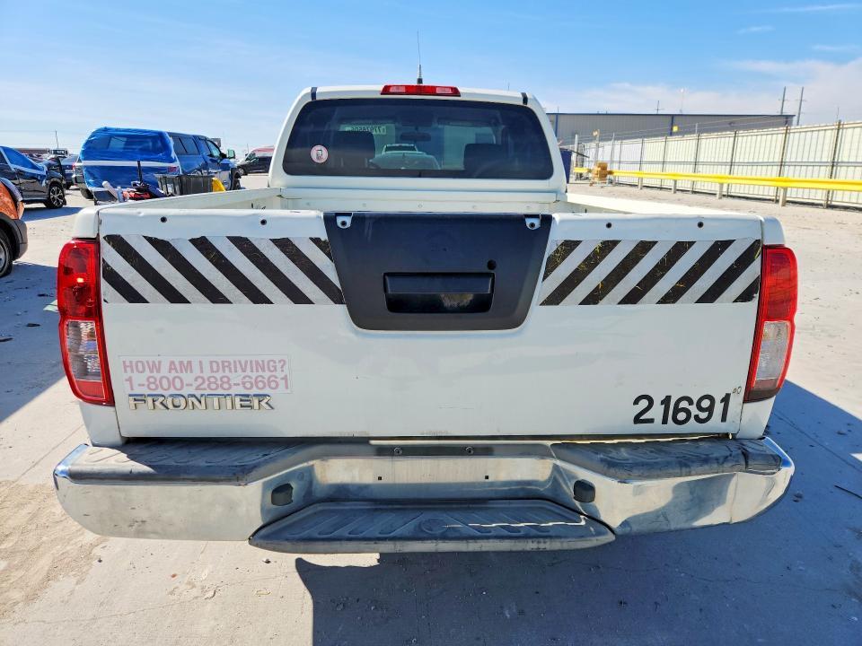 2015 Nissan Frontier S