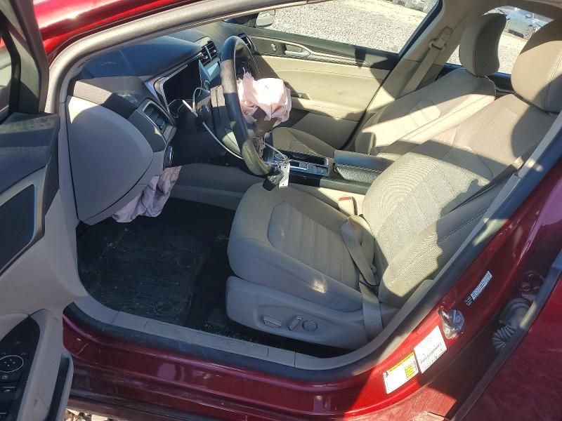 2018 Ford Fusion se Hybrid