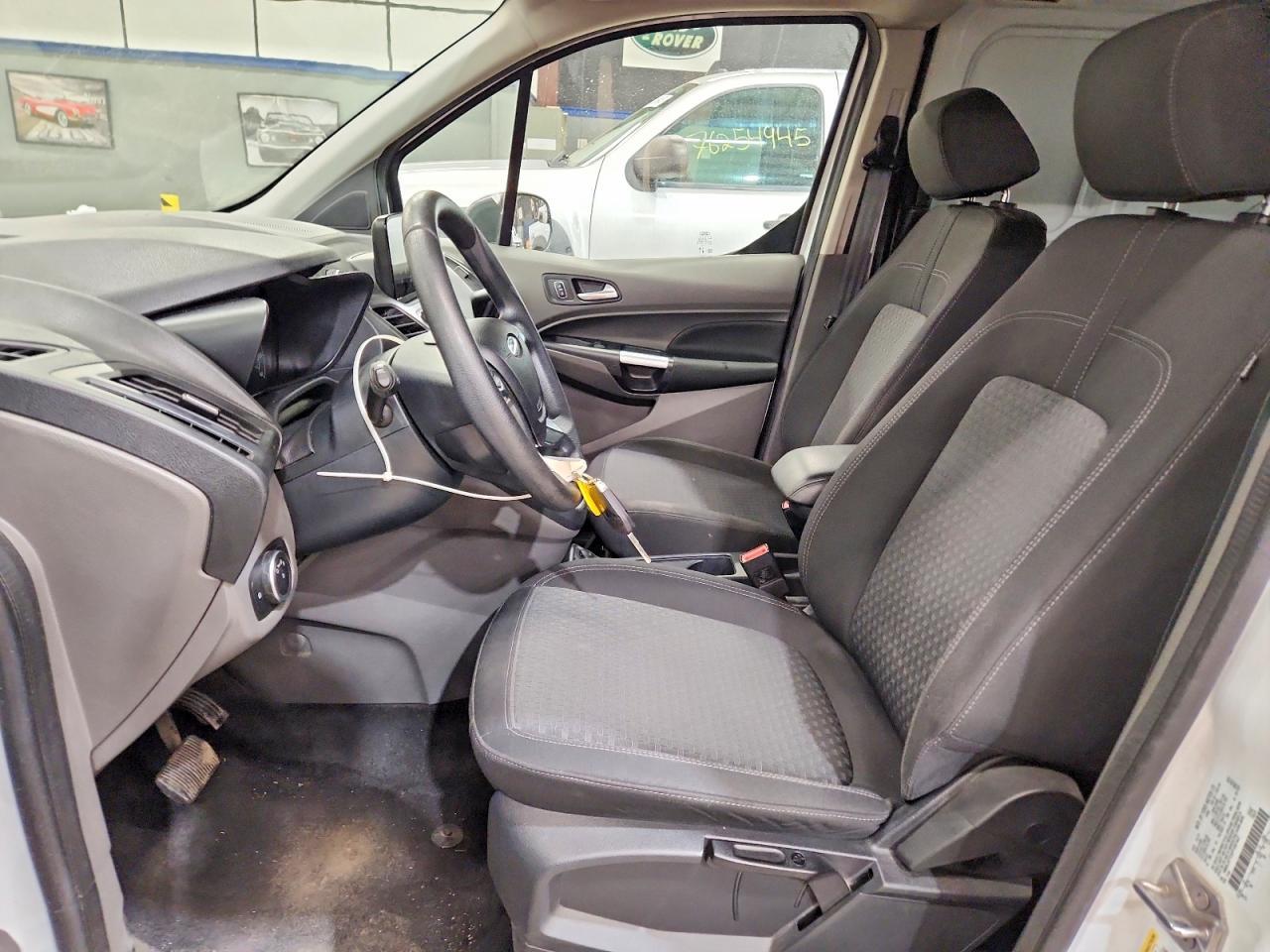 2023 Ford Transit Connect XLT