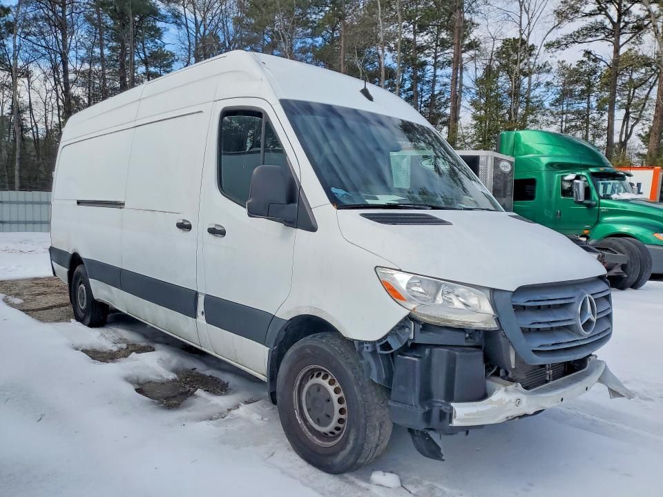 2020 Mercedes-Benz 2020 Mercedes Benz Sprinter 2500 Delivery Van