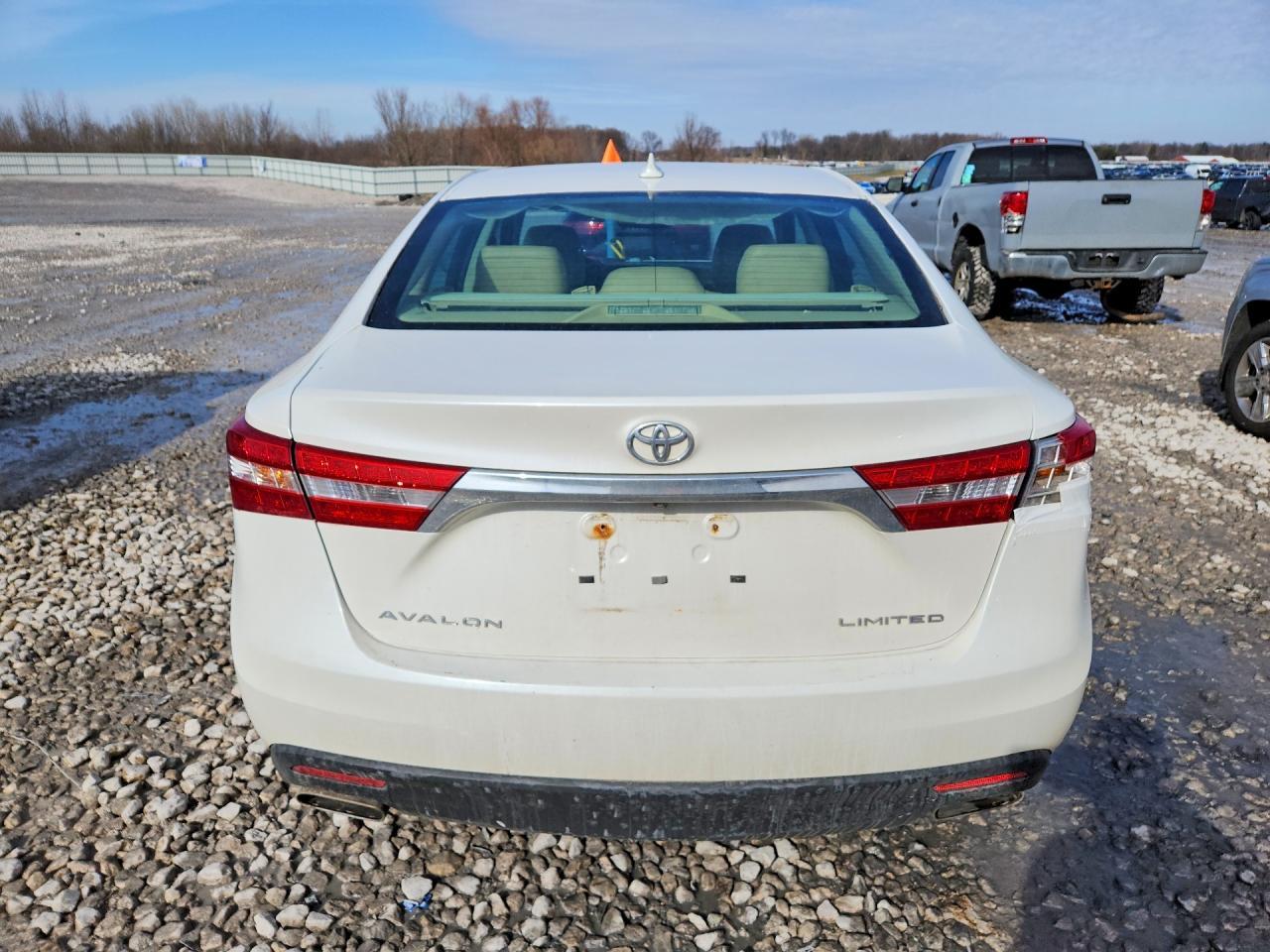 2013 Toyota Avalon Base