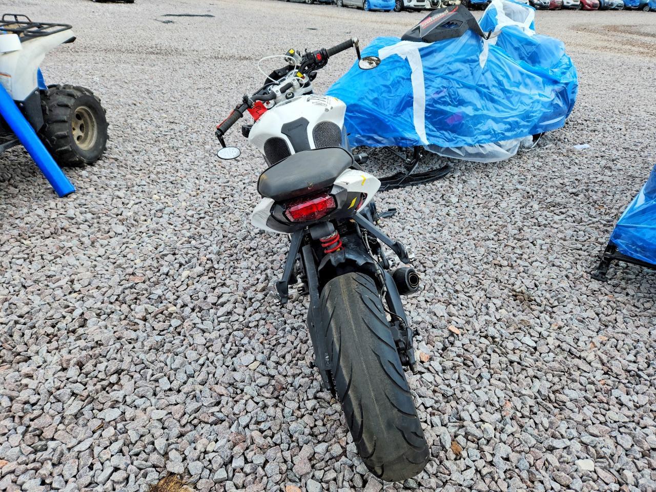 2014 Triumph Street Triple R