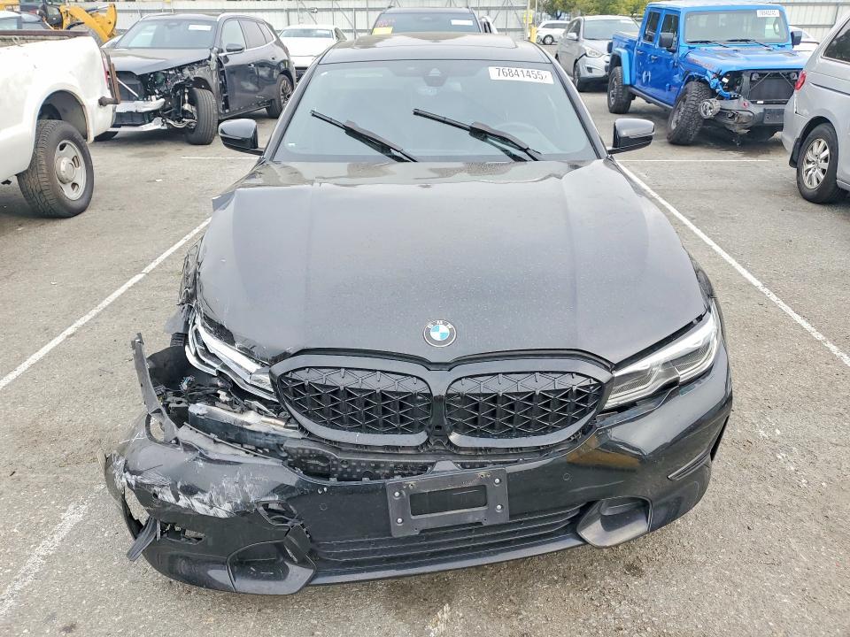 2021 BMW 330i