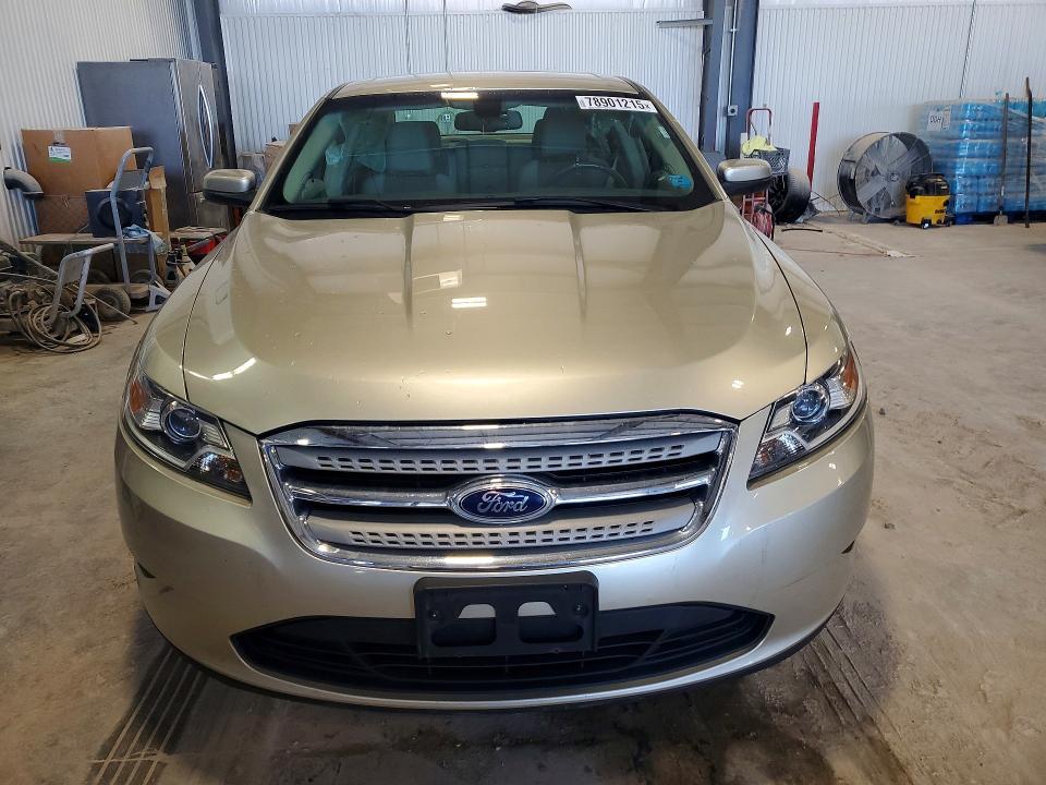 2011 Ford Taurus sel