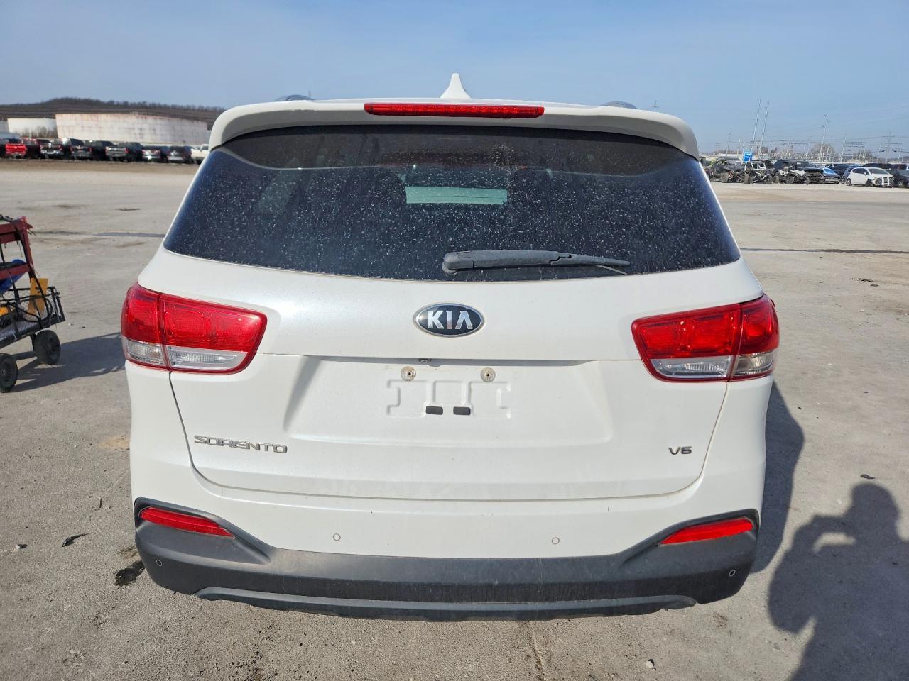 2018 KIA Sorento lx V6