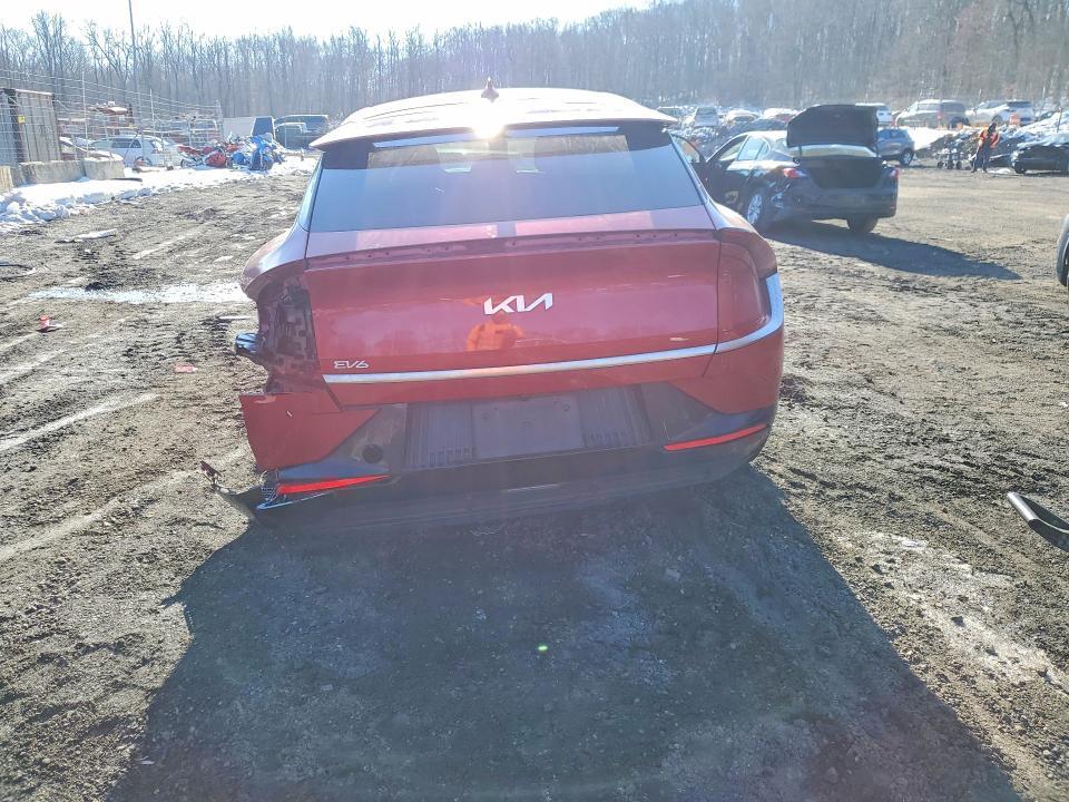 2024 KIA EV6 Light