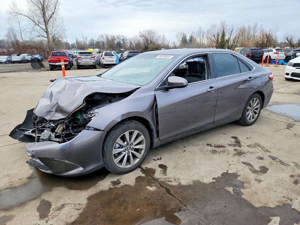 2017 Toyota Camry le