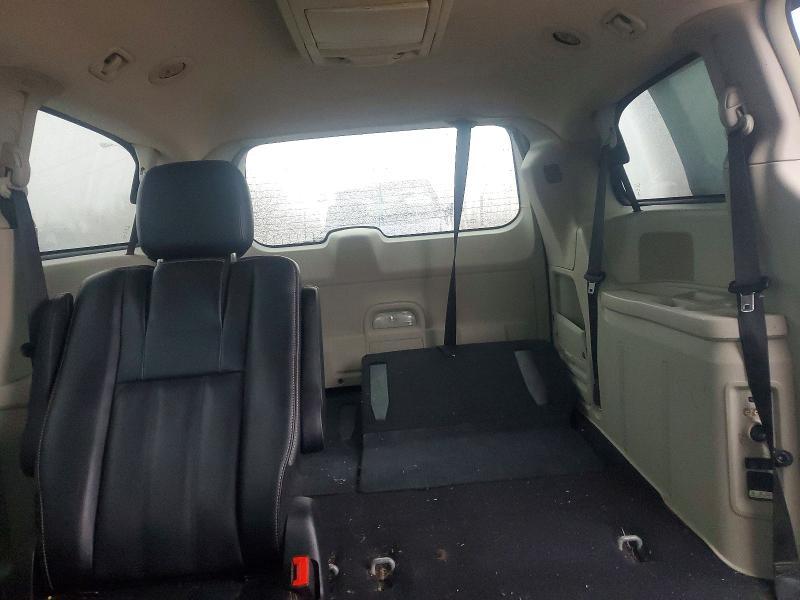 2014 Chrysler Town & Country Touring