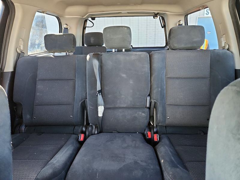 2010 Nissan Armada se