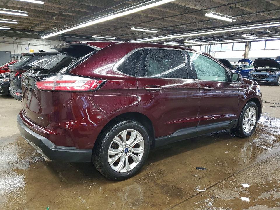 2021 Ford Edge Titanium