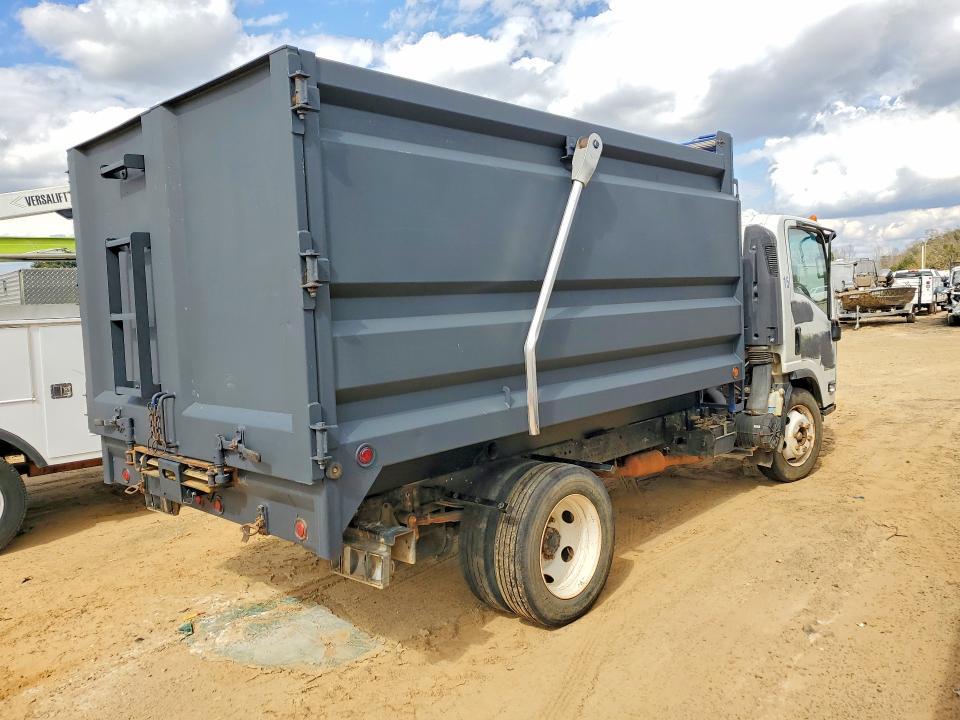 2018 Isuzu NPR HD