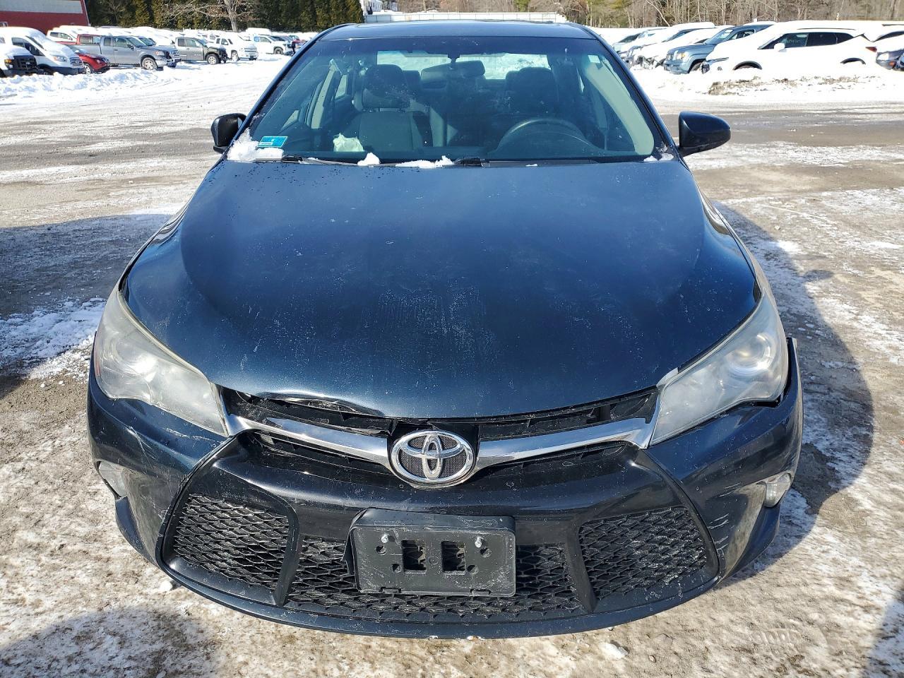 2017 Toyota Camry le