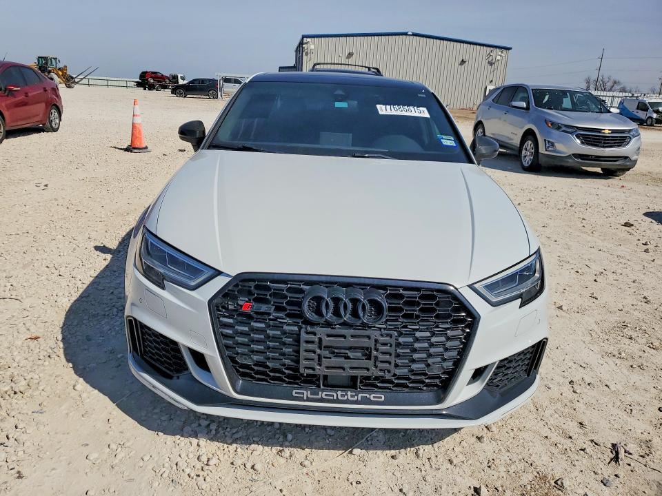2018 Audi RS3