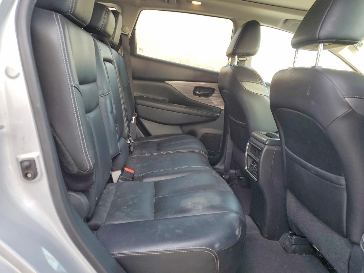 2017 Nissan Murano s