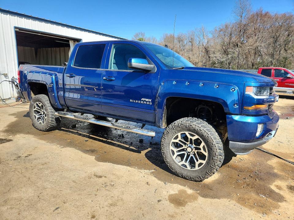 2018 Chevrolet Silverado K1500 lt