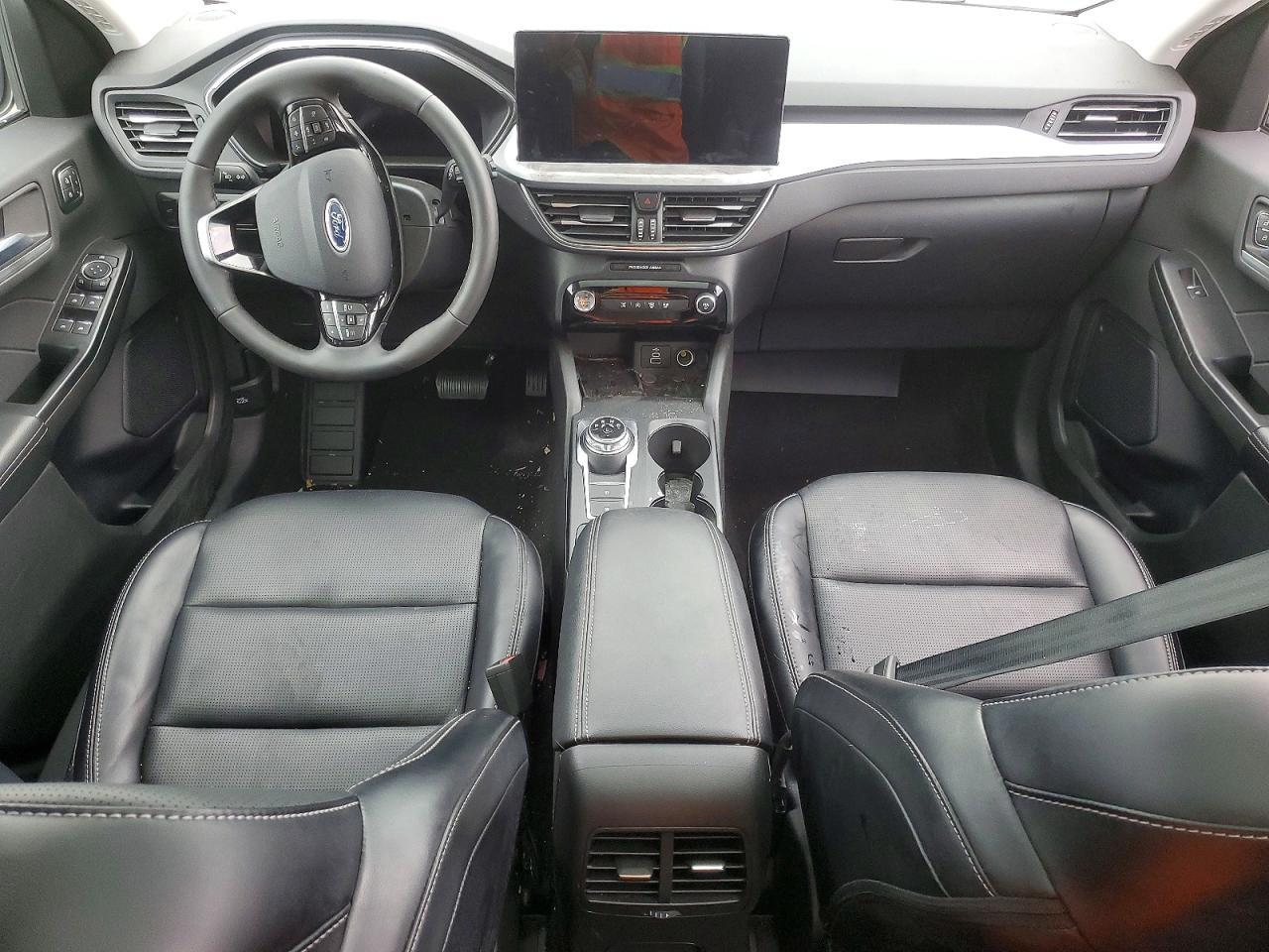 2025 Ford Escape Platinum
