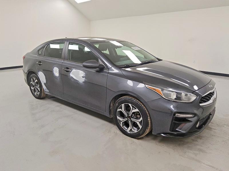 2021 KIA Forte fe