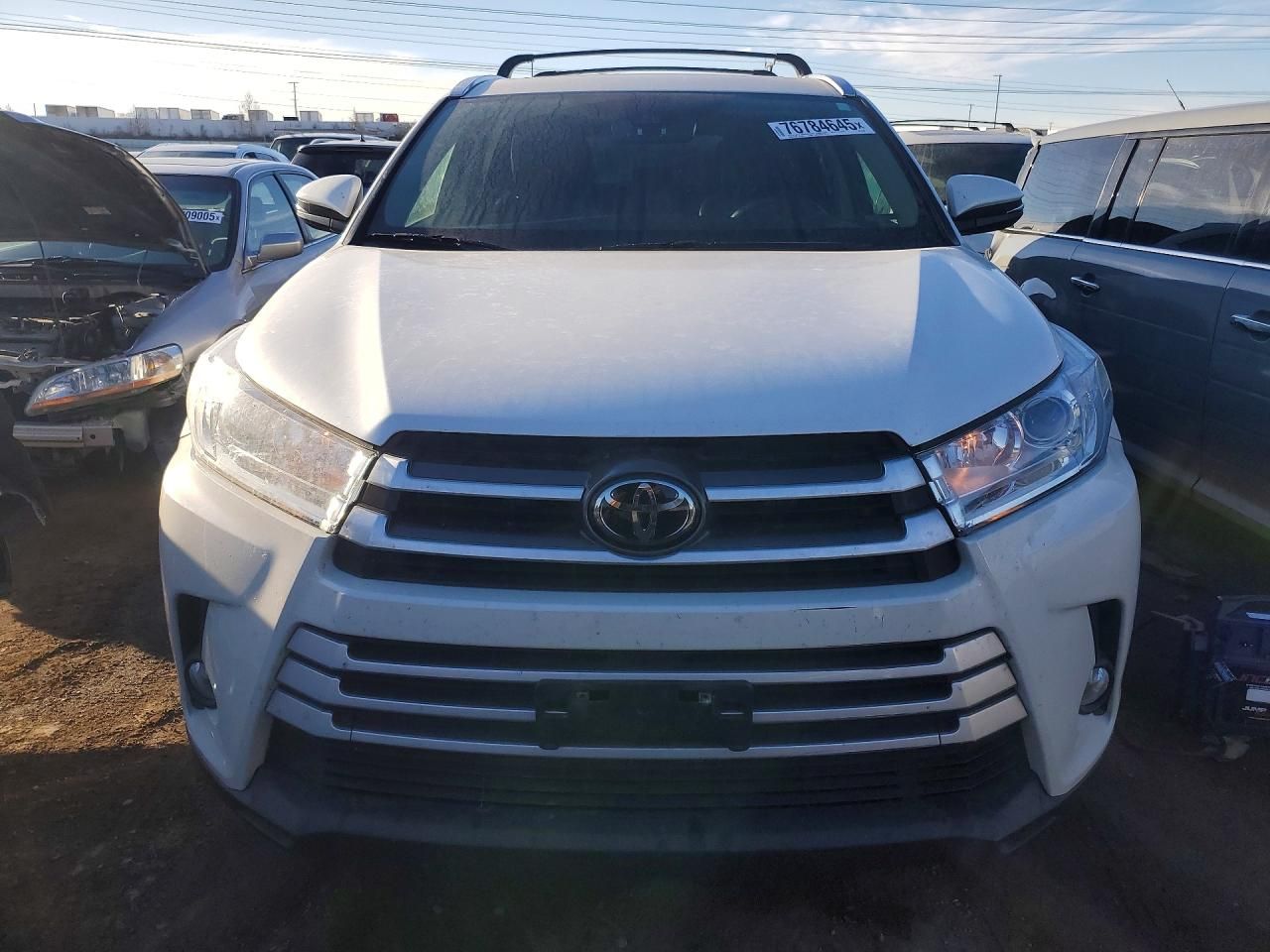2018 Toyota Highlander se