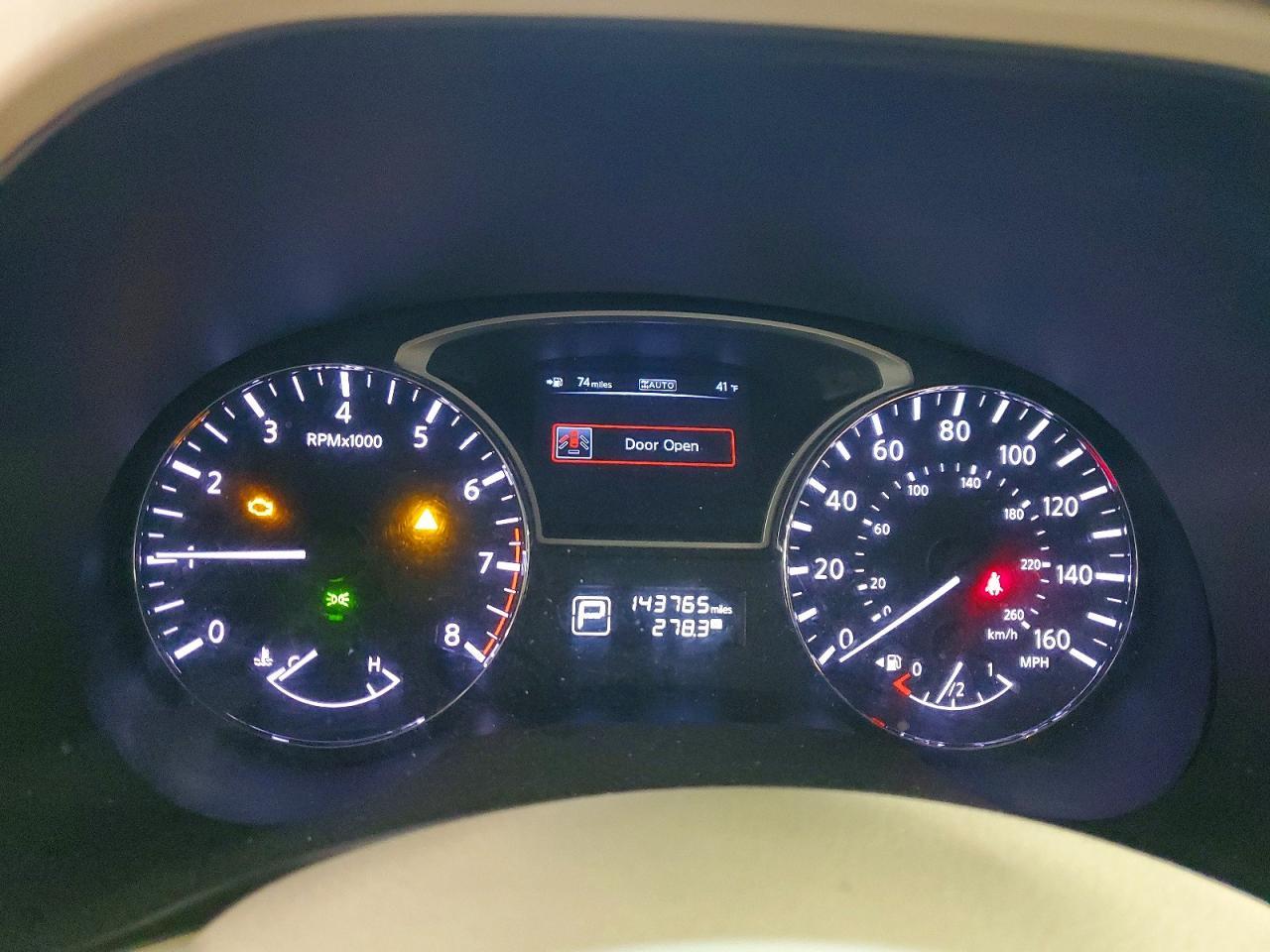 2013 Nissan Pathfinder s