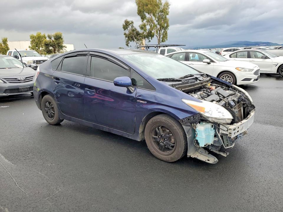 2014 Toyota Prius Three
