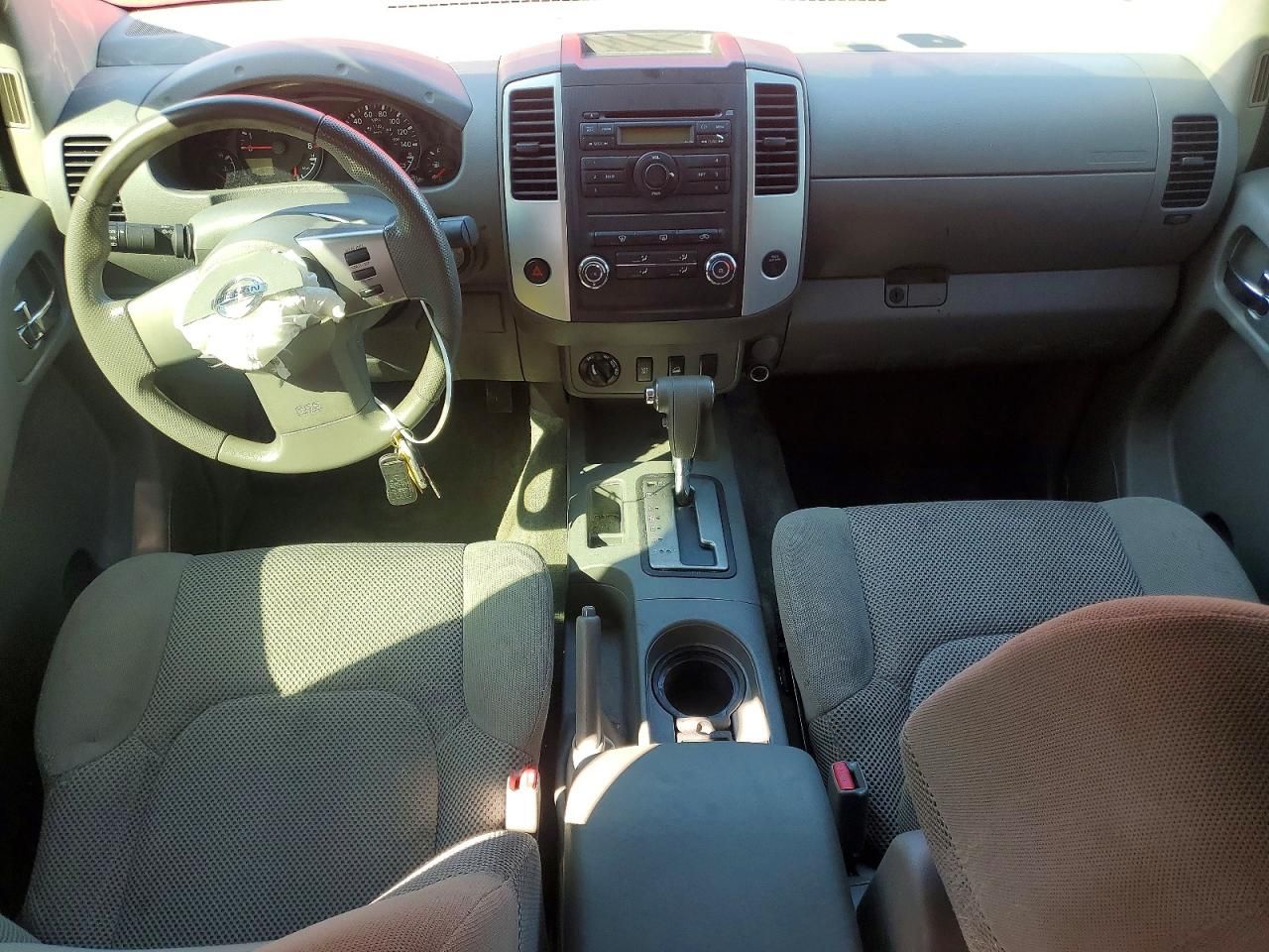 2011 Nissan Frontier sv