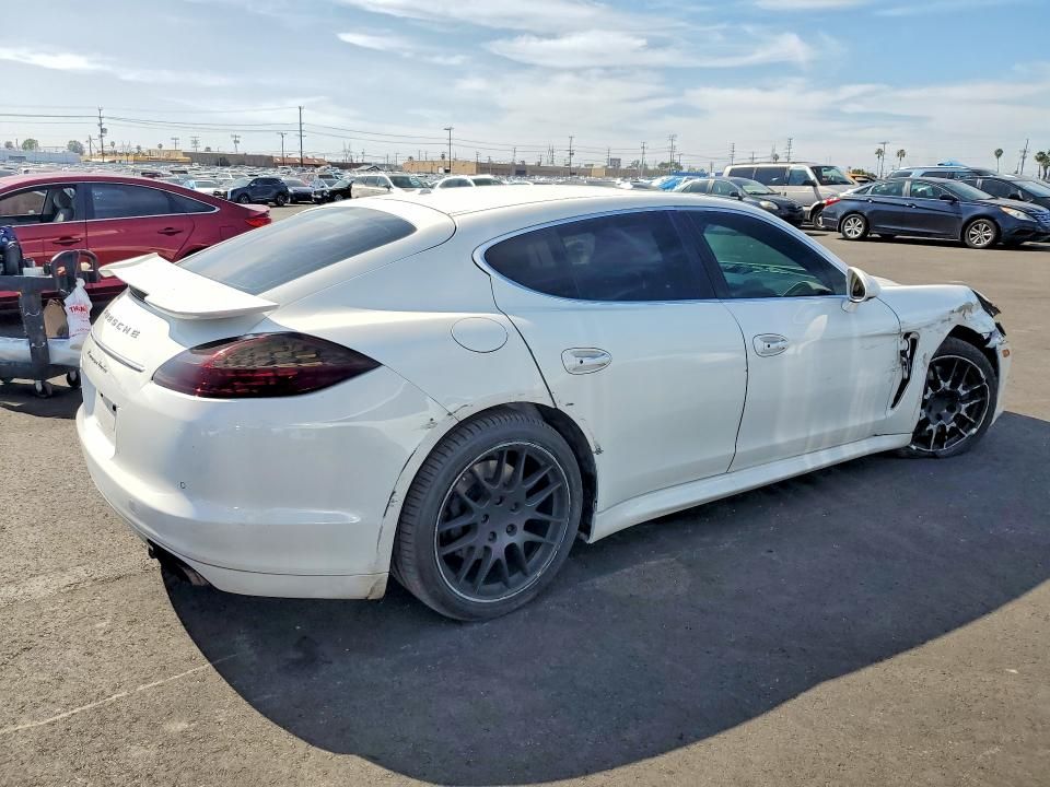 2012 Porsche Panamera Turbo