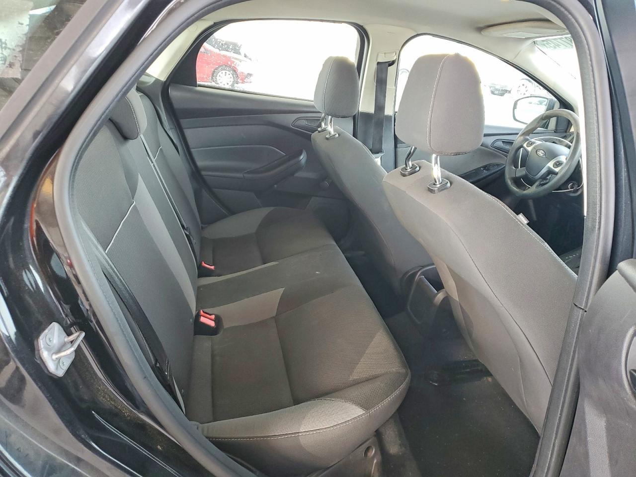 2013 Ford Focus s
